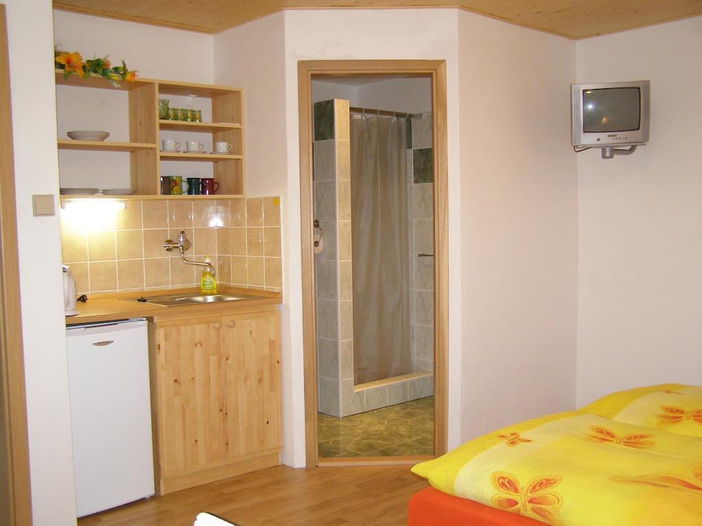 Privat Liptov 11 Daire Liptovský Mikuláš Oda fotoğraf
